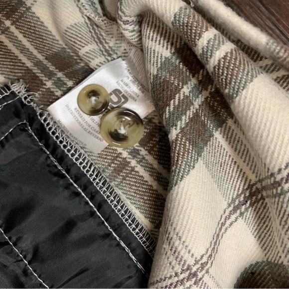 NWT Distortion Cream & Brown Plaid Flannel Jacket Shirt - Picture 7 of 7